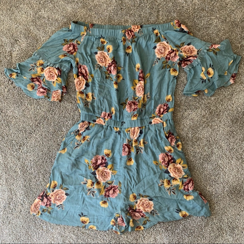 Romper Short Off-The-Shoulder Cornflower Blue Gold Floral Dusty Rose